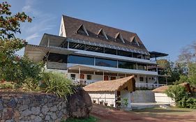 Thenmala Ecoresort